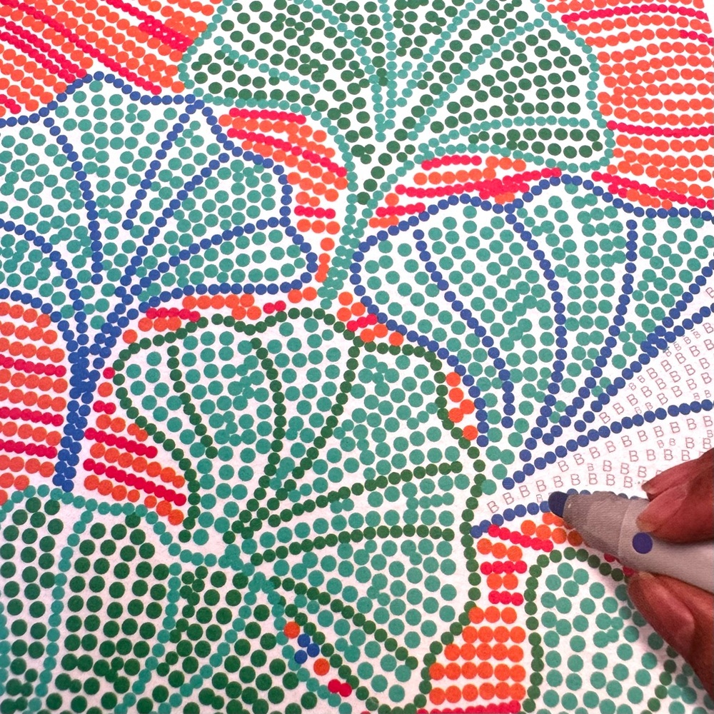 New Dot Art Kit. Includes Drawing Pad, Markers, and Instructions. FlowArt. - Picture 12 of 14